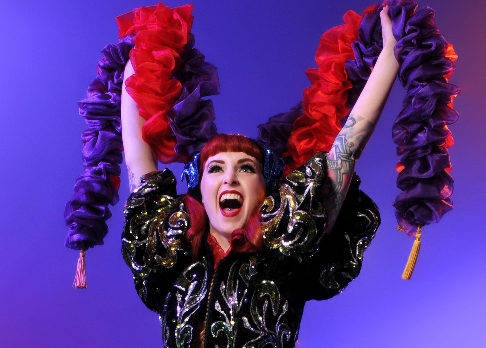 cabaret-burlesque-in-cardiff-drag-shows-burleqsue